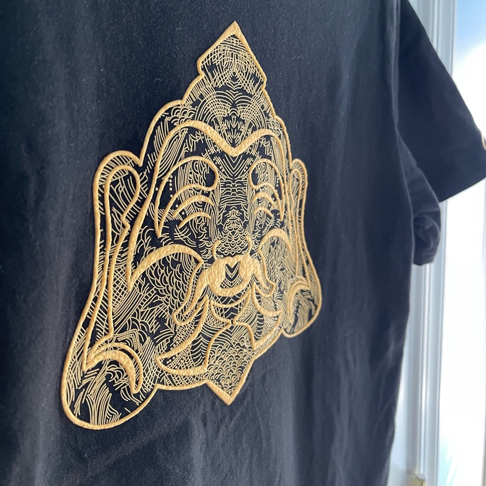EVISU Golden thread embroidery Buddha t-shirt